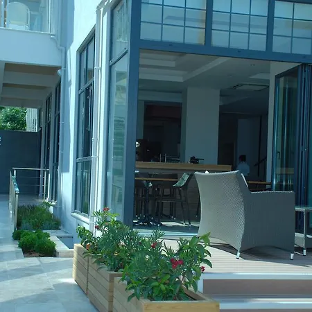 Ξενοδοχείο Begonville - Adult Only Μαρμαρίς