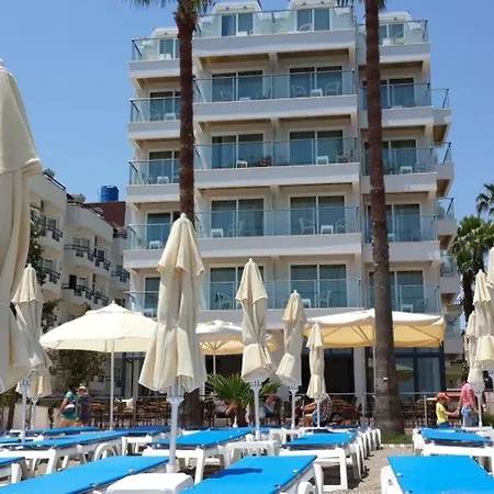 بيجونفيل بيتش - للكبار فقط 3*