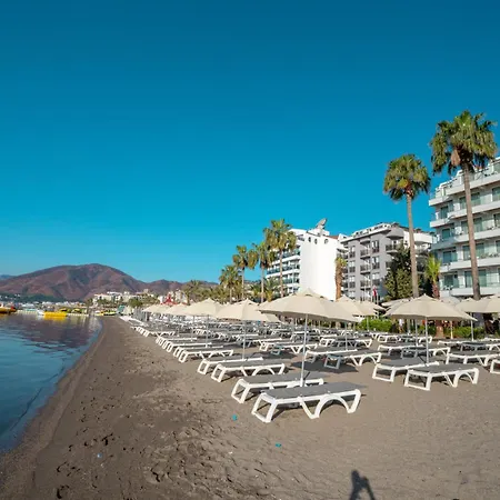 Hotel Begonville - Adult Only