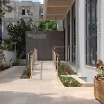 بيجونفيل بيتش - للكبار فقط